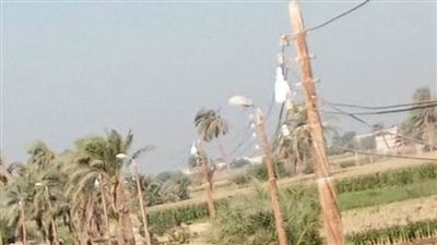 محافظ المنيا يعلن إحلال وتجديد أعمدة إنارة الصحراوي الشرقي بمطاي