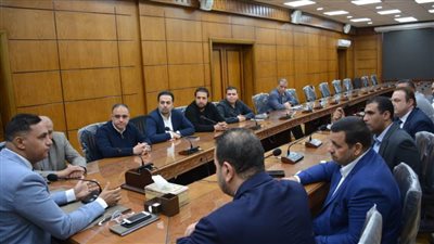 محافظ الدقهلية يلتقي مجلس إدارة نادي المنصورة الجديد