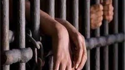 ضبط شقيقين بالقاهرة احتجزا شخصًا لخلافات بينهم