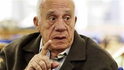 وصول جثمان جلال إبراهيم إلى نادي الزمالك 