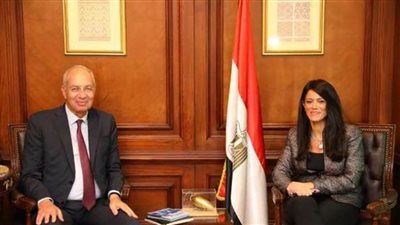 المشاط تبحث مع رئيس المنطقة الاقتصادية لقناة السويس  دور شركاء التنمية 