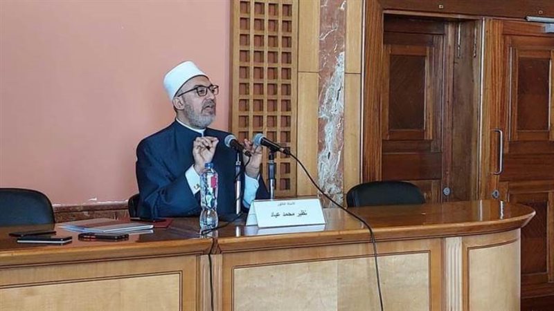 دكتور نظير عياد