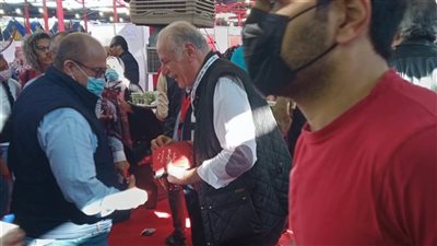 محمد عبد الوهاب يدعم الدرندلي في انتخابات الأهلي