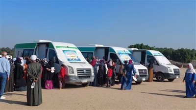 صحة الإسماعيلية تجري الكشف علي 788 مواطناً بالمجان في قافلة طبية بشعيب