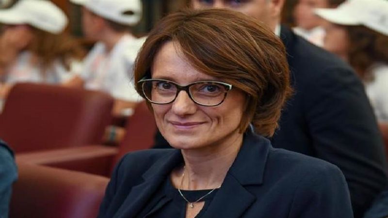 إيلينا بونيتي وزيرة