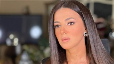 رسالة من دنيا سمير غانم إلى نيللي بعد تكريمها بالقاهرة السينمائي