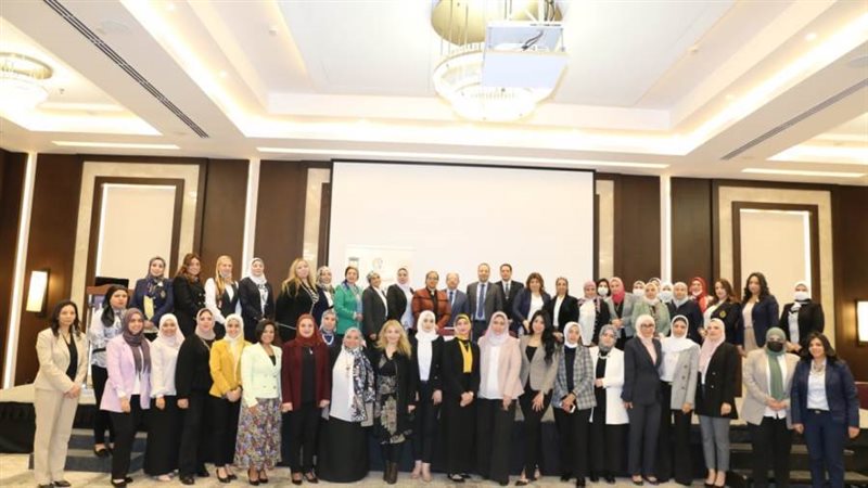 المشاركون في