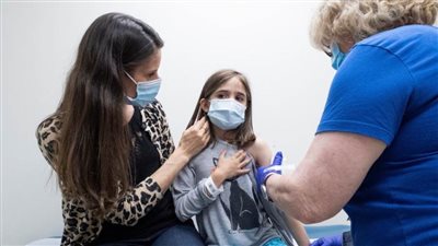 الموافقة على تطعيم الأطفال من عمر 12 – 15 عاما بلقاح 