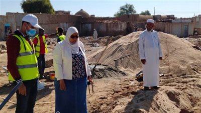 نائب محافظ أسوان تتفقد جهود احتواء تداعيات السيول بعدد من المناطق