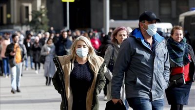 الحكومة البريطانية: إجراءات مؤقتة لمنع انتشار متحور 