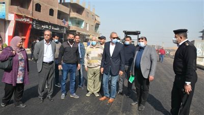 محافظ القليوبية يتابع أعمال رصف شوارع بشبرا الخيمة