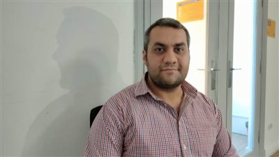 خبير برمجيات يحذر من الهاكرز ومواقع استغلال البيانات