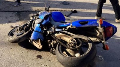 إصابة شخصين في حادث تصادم بين دراجتين بطوخ