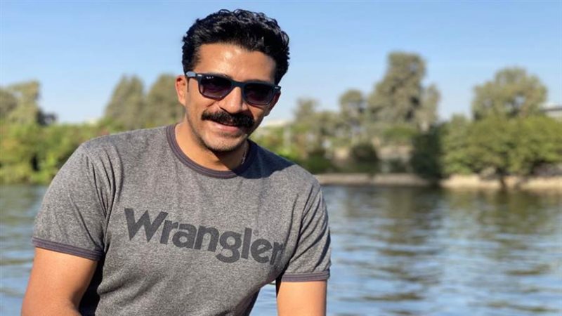 الفنان اسلام نجيب