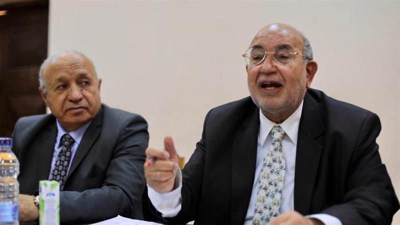 الدكتور وجية عزام