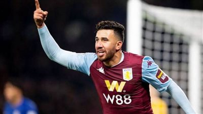 مدرب أستون فيلا يكشف موعد عودة 