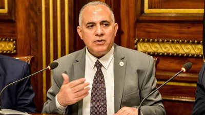 وزيرا الري والزراعة يصلان المجر للمشاركة في مؤتمر 