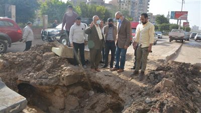 محافظ القليوبية يتابع إصلاح كسر بخطي مياه ومازوت 