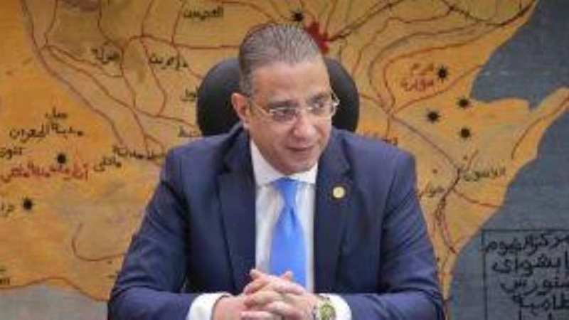 الدكتور أحمد الأنصاري