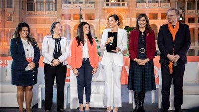 تكريم رضوى الشربيني بحضور 6 وزراء كونها من أكثر 50 سيدة تأثيراً 