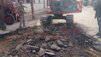  حملات مكبرة لتمهيد الطرق استعدادًا لرصفها بسيدي غازي في كفر الشيخ