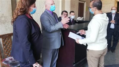 السياحة.. عدم السماح بدخول المواطنين إلا بعد التأكد من الحصول على اللقاحات