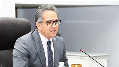 العنانى يبدأ لقاءته بمدريد بمقابلة رئيسة الفيدرالية الروسية للسياحة