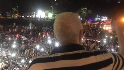 ترقب لوصول مرتضى منصور إلى الزمالك