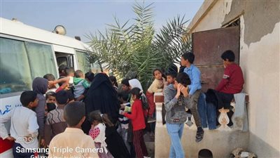 صحة الإسماعيلية تنظم قوافل طبية وعلاجية للقبائل البدوية ضمن مبادرة حياة كريمة