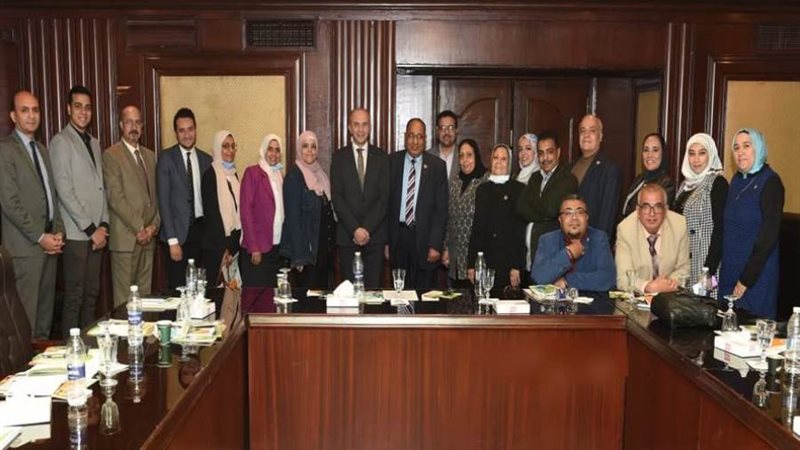 مؤتمر حول الصناعة