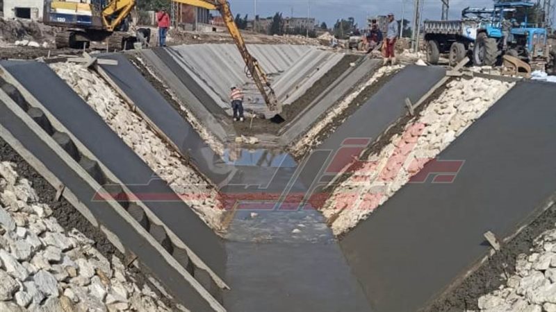 تبطين الترع