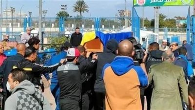 ملتفًا بعلم الإسماعيلي.. تشييع جثمان أدهم السلحدار اليوم