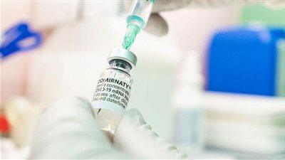 اليونان.. تغيير موعد إعادة التطعيم ضد كورونا من 6 أشهر إلى 3