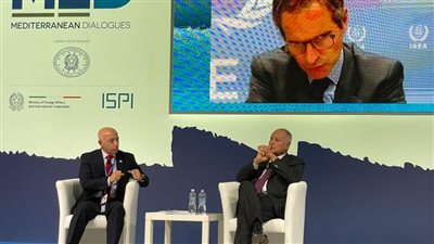 أبو الغيط: إيران تسعى للتحكم في مضيق هرمز