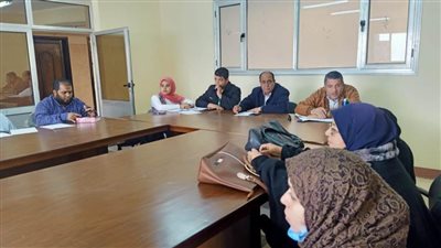 محافظ بني سويف يتابع جهود وحدة السكان لضبط الزيادة السكانية 