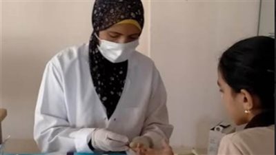 فحص٤١٣٢٧٢ طالبا ضمن المبادرة الرئاسية لعلاج أمراض سوء التغذية بالبحيرة