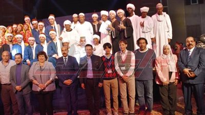 وزيرة الثقافة ومحافظ أسوان يطلقان فعاليات القافلة الثقافية