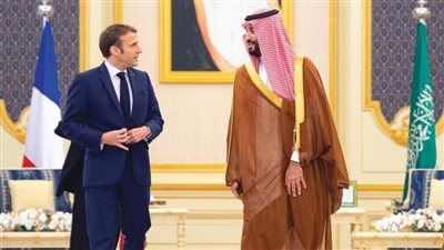 صحف سعودية :العلاقات السعودية - الفرنسية تسير في طريقها صوب النضج والتحالف في العديد من المجالات
