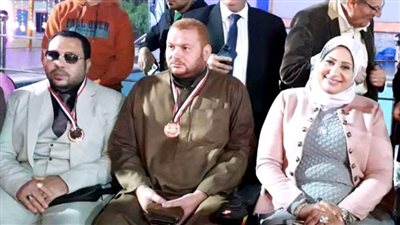 فريق الأوفياء للأعمال الإنسانية يحتفل باليوم العالمي لذوي الهمم ويكرمهم بالشرقية