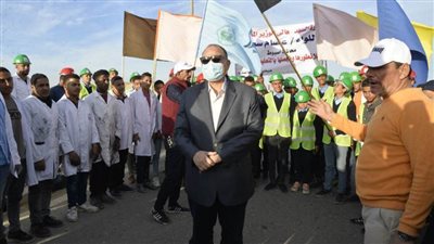 محافظ أسيوط يتفقد أعمال مبادرة 