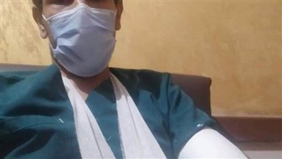 الحبس 6 أشهر للمعتدين على طبيب سوهاج.. وشهر للتلفيات
