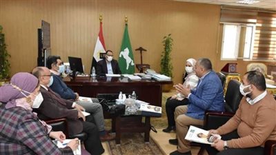 محافظ الشرقية يلتقي مديرة مكتب مصر الخير لتعزيز أوجه التعاون بين المحافظة والمؤسسة