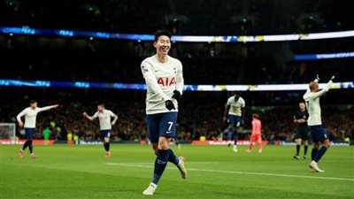 توتنهام يسحق نورويتش سيتي.. ومان يونايتد يتخطى كريستال بالاس