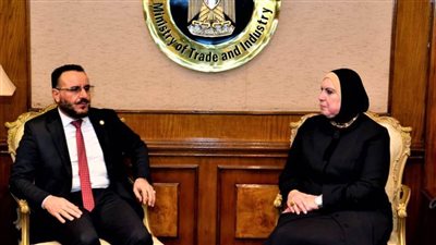 نيفين جامع: القيادة السياسية بمصر وليبيا تهتم بتحقيق نقلة نوعية في مستوى العلاقات الاقتصادية 