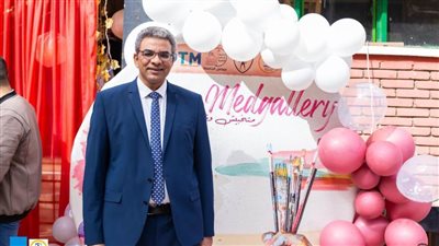 طلاب طب سوهاج يدعمون مبادرة 