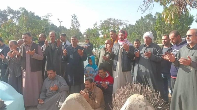 صورة من الجنازة