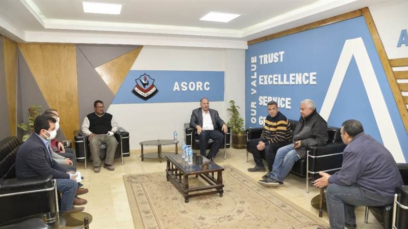 محافظ أسيوط في زياره