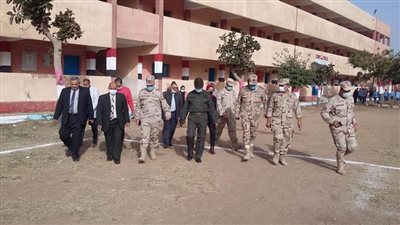  وكيل تعليم بني سويف وقائد قوات الدفاع الشعبي يتفقدان مدارس التأسيس العسكري 