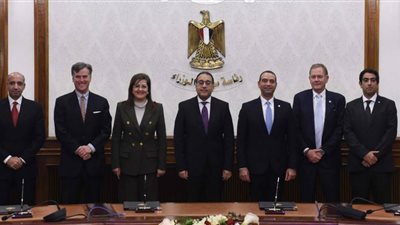 مدبولي يشهد توقيع اتفاقية مع التحالف الفائز بتطوير وإعادة تأهيل مجمع التحرير 