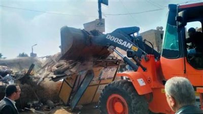 إزالة 951 حالة إشغال طريق خلال حملة أمنية موسعة بأسوان